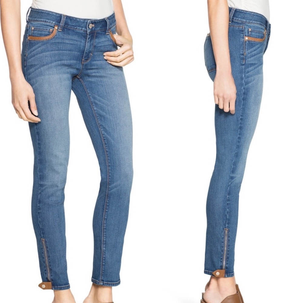 WHBM FAUX LEATHER TIPPED SKIMMER JEANS